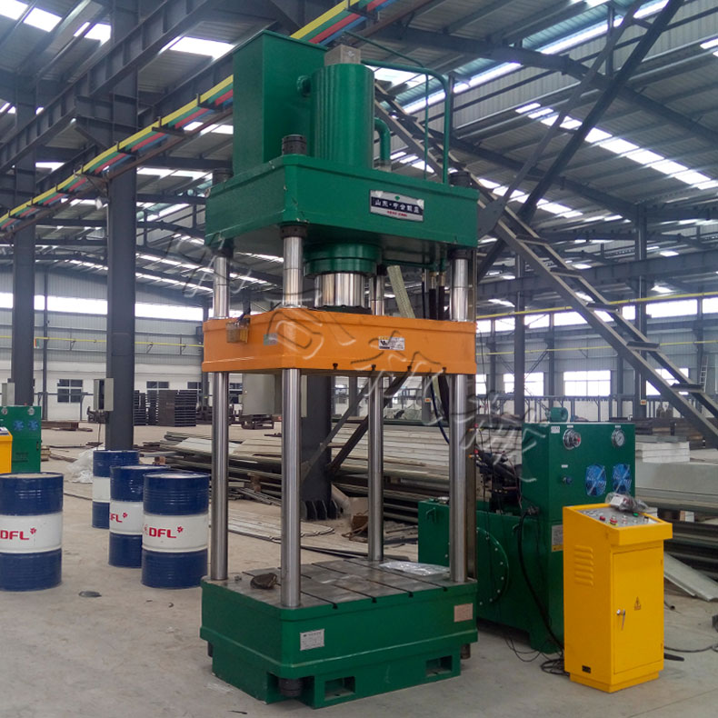 315噸三梁四柱液壓機 315噸三梁四柱液壓機