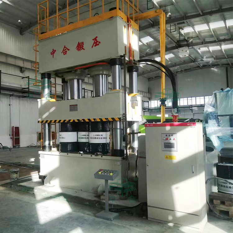 1000噸復合材料成型液壓機.jpg 1000噸復合材料成型液壓機.jpg