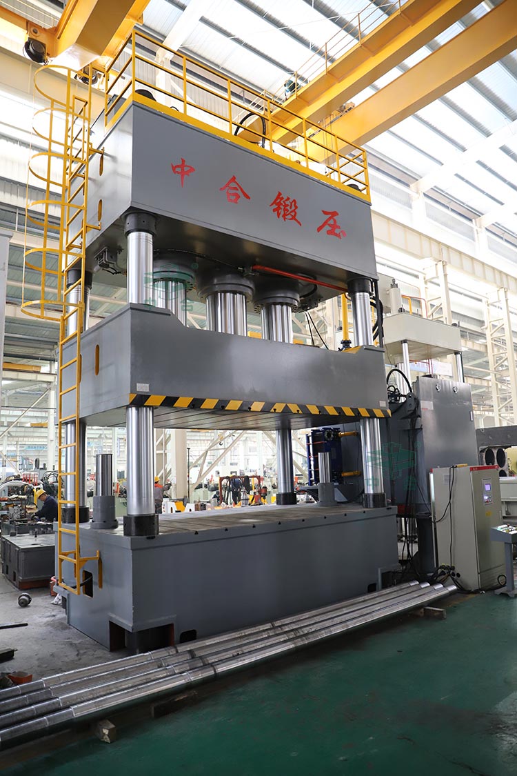 伺服1250噸四柱液壓機.jpg 伺服1250噸四柱液壓機.jpg