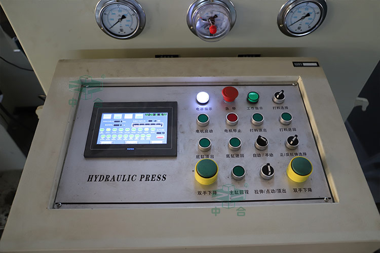 PLC控制臺.jpg PLC控制臺.jpg