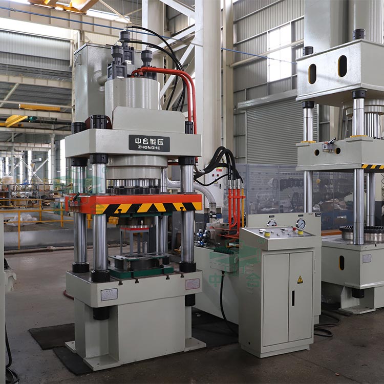 315噸三梁四柱液壓機.jpg 315噸三梁四柱液壓機.jpg