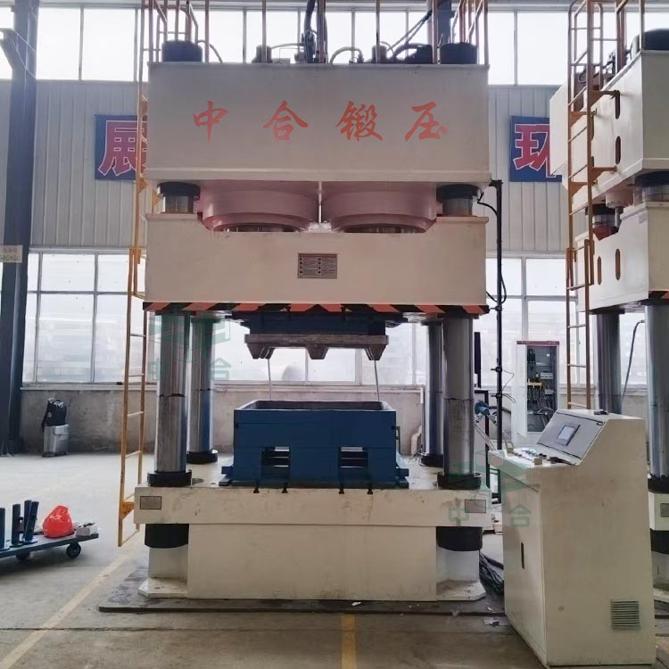 木屑托盤成型液壓機.jpg 木屑托盤成型液壓機.jpg