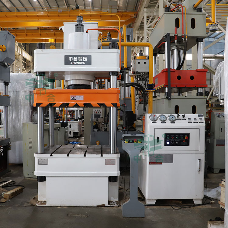 200噸四柱液壓機.jpg 200噸四柱液壓機.jpg