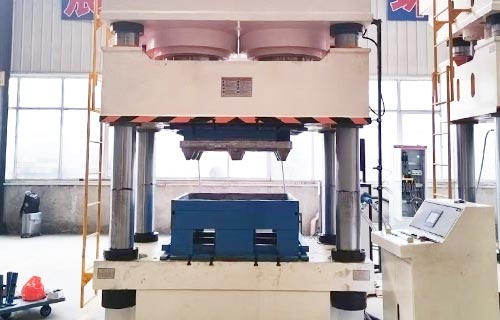 木屑托盤液壓機-模壓托盤生產(chǎn)設(shè)備