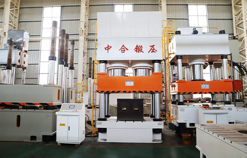 如何選擇木屑托盤成型液壓機？廠家建議