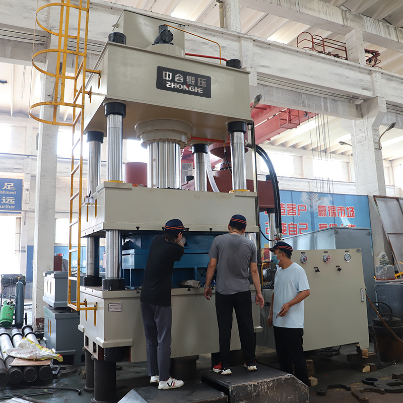 水箱板拉伸液壓機_500噸油壓機_不銹鋼水箱成型生產線(圖1) 水箱板拉伸液壓機_500噸油壓機_不銹鋼水箱成型生產線(圖1)