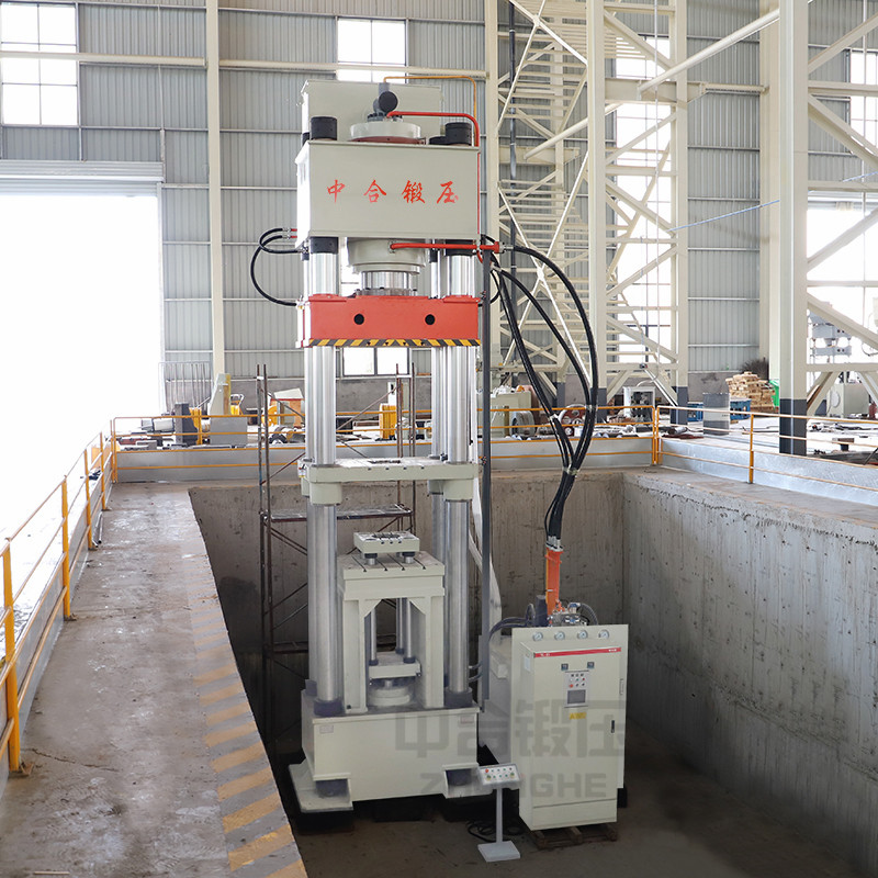 800噸石墨匣缽成型設備 800噸石墨匣缽成型設備