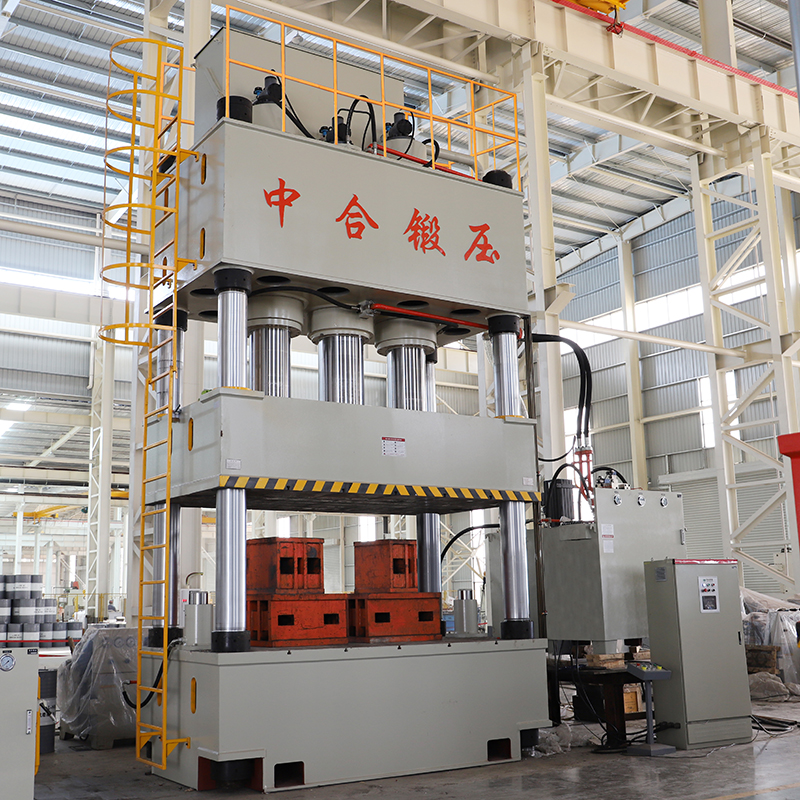 1500噸液壓機 1500噸液壓機