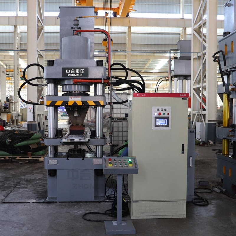 315噸陶瓷粉末成型液壓機(jī) 315噸陶瓷粉末成型液壓機(jī)